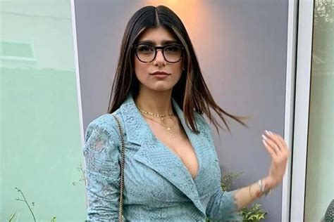 mia khalifa new pics|Mia Khalifa Nude XXX Pics